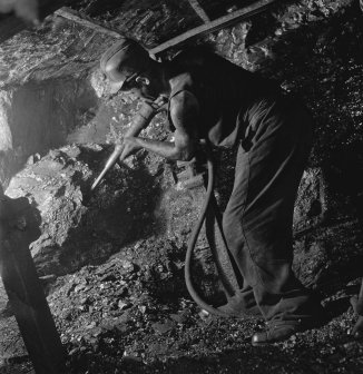 kolenmijnen_limburg2c_bestanddeelnr_901-1068_november1945nationaalarchief